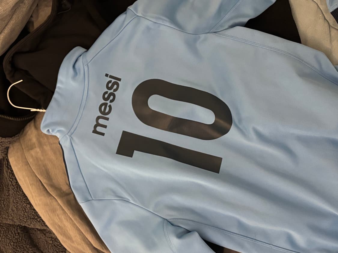 메시 져지 아디다스 굉장히 희소가치있는 제품으로 알고있습니다… 상품이미지2