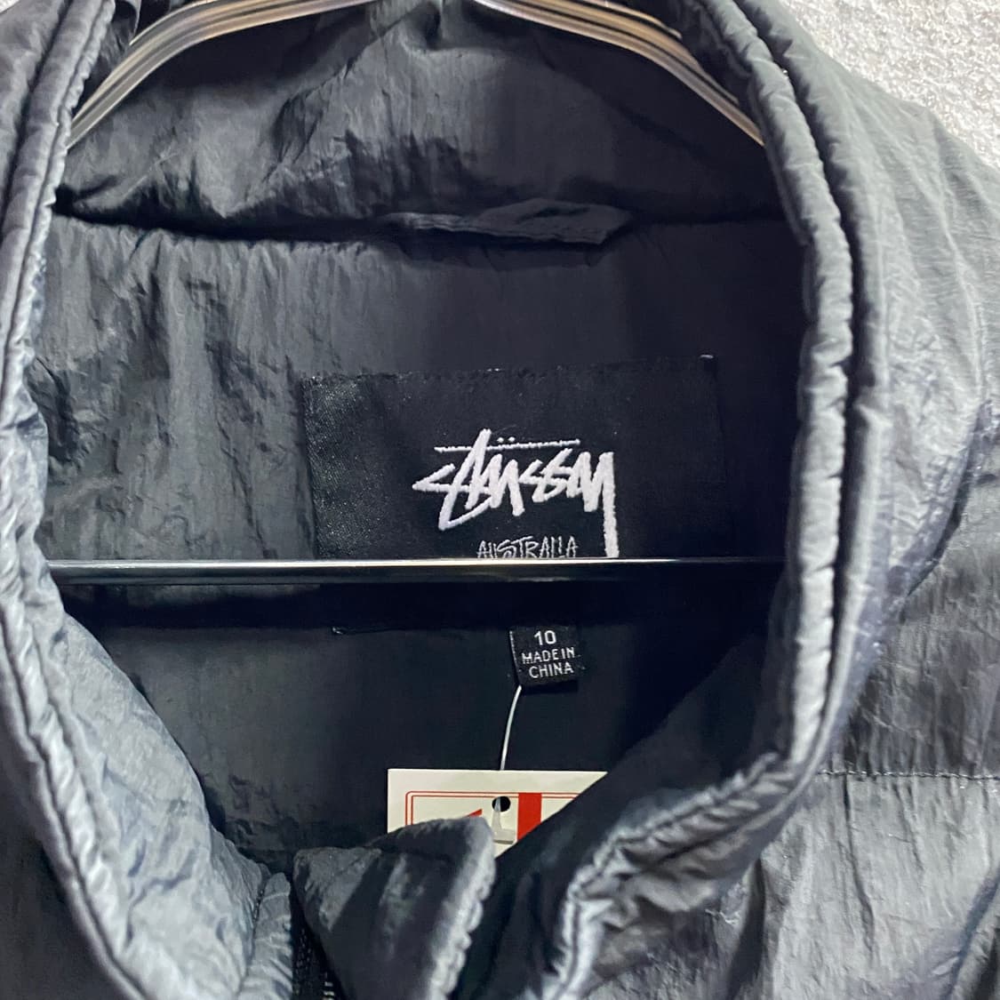 스투시 오스트레일리아 나일론 다운패딩 B3153 상품이미지3