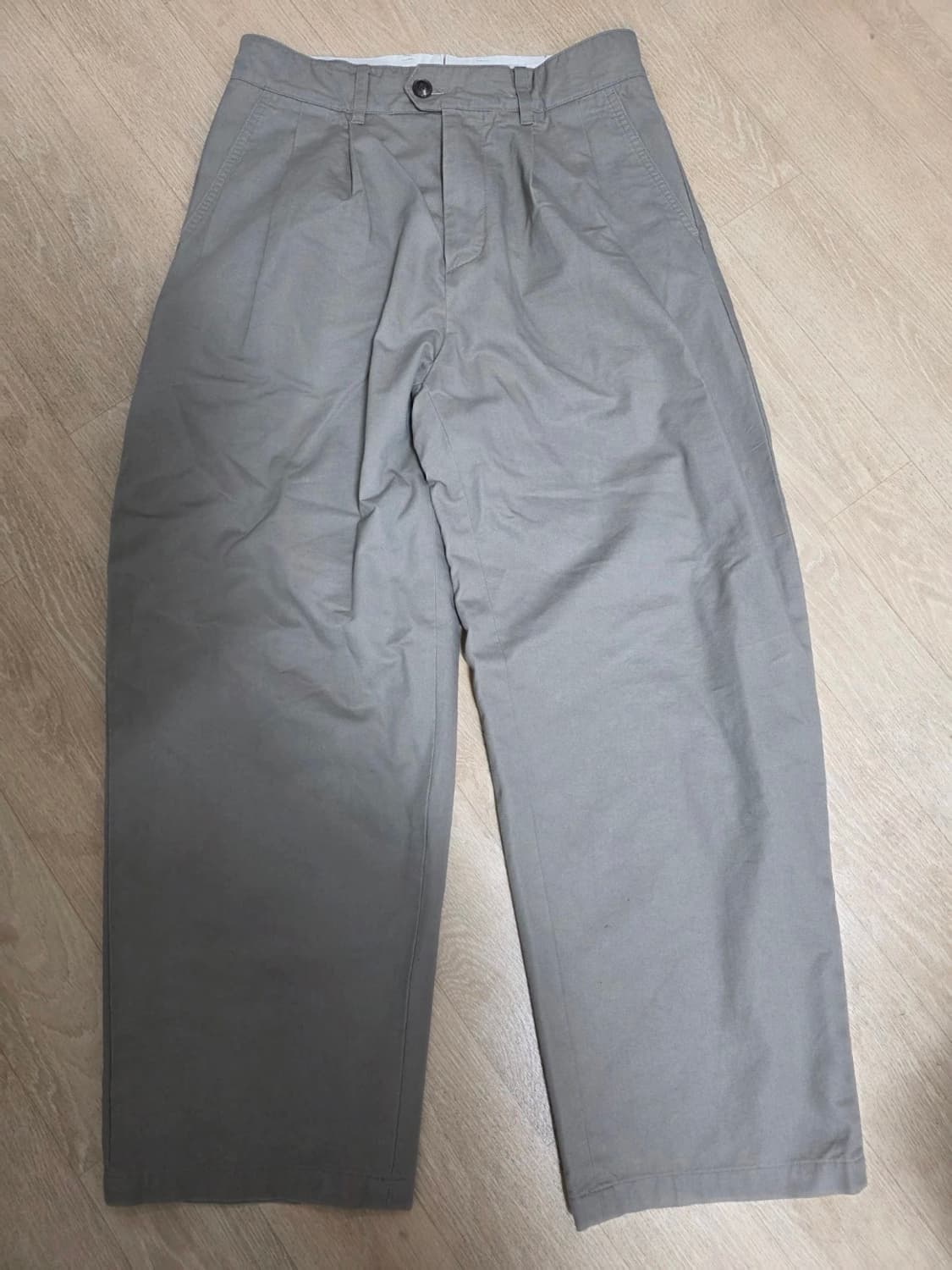 러프사이드 투턱 와이드 팬츠 1사이즈 상품이미지1