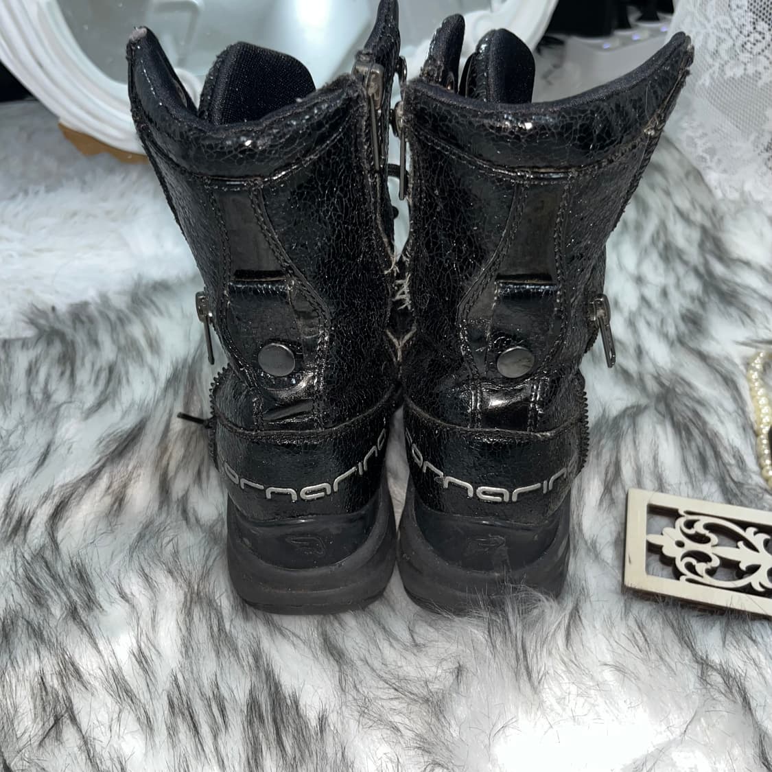 복서 블랙 글로시 스니커즈 상품이미지6