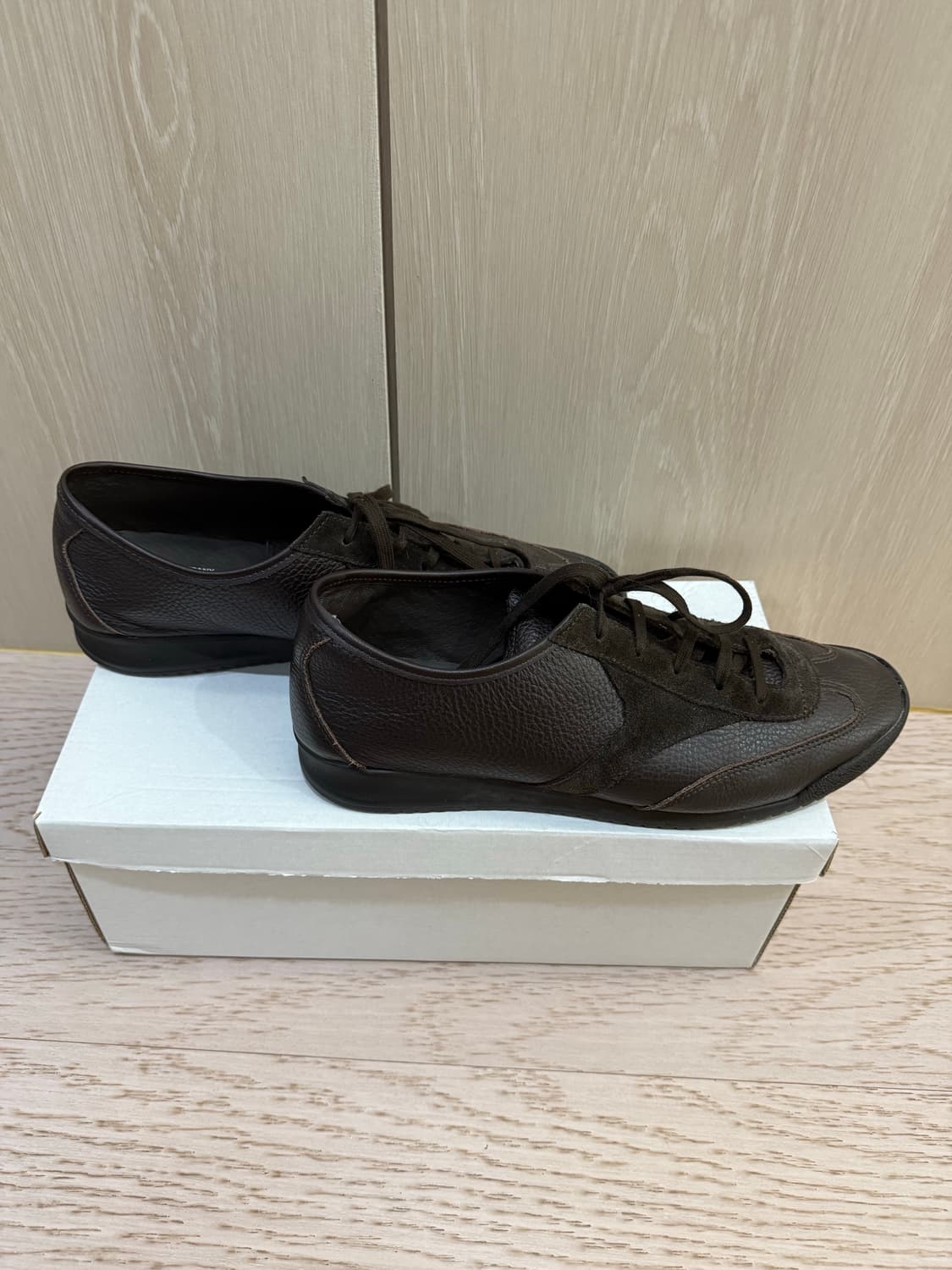 레이디화이트 / Lw X Rof Trainer, Chestnut 42 상품이미지5