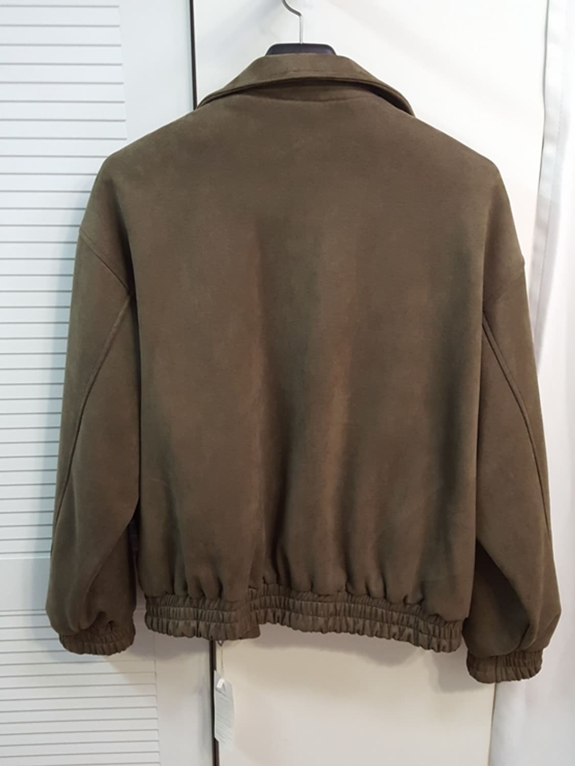 [새상품] 스탠다드에러 남성 스웨이드 자켓 카키 100 상품이미지3