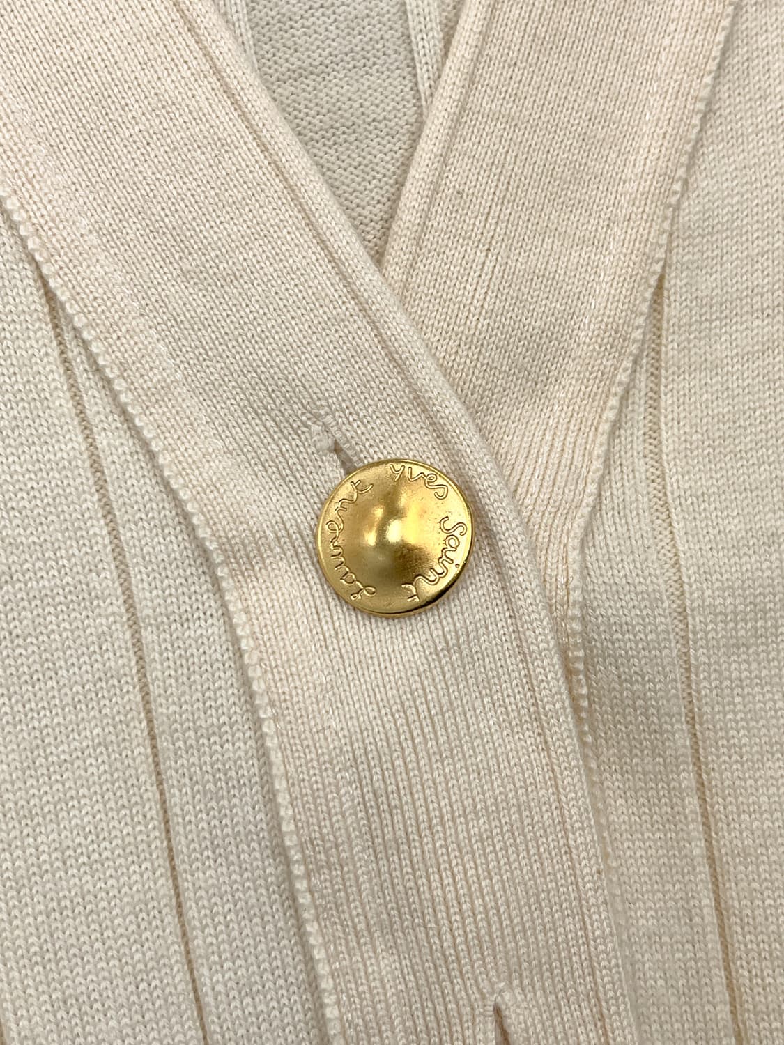 입생로랑 골드 플레이트 버튼 가디건 상품이미지4