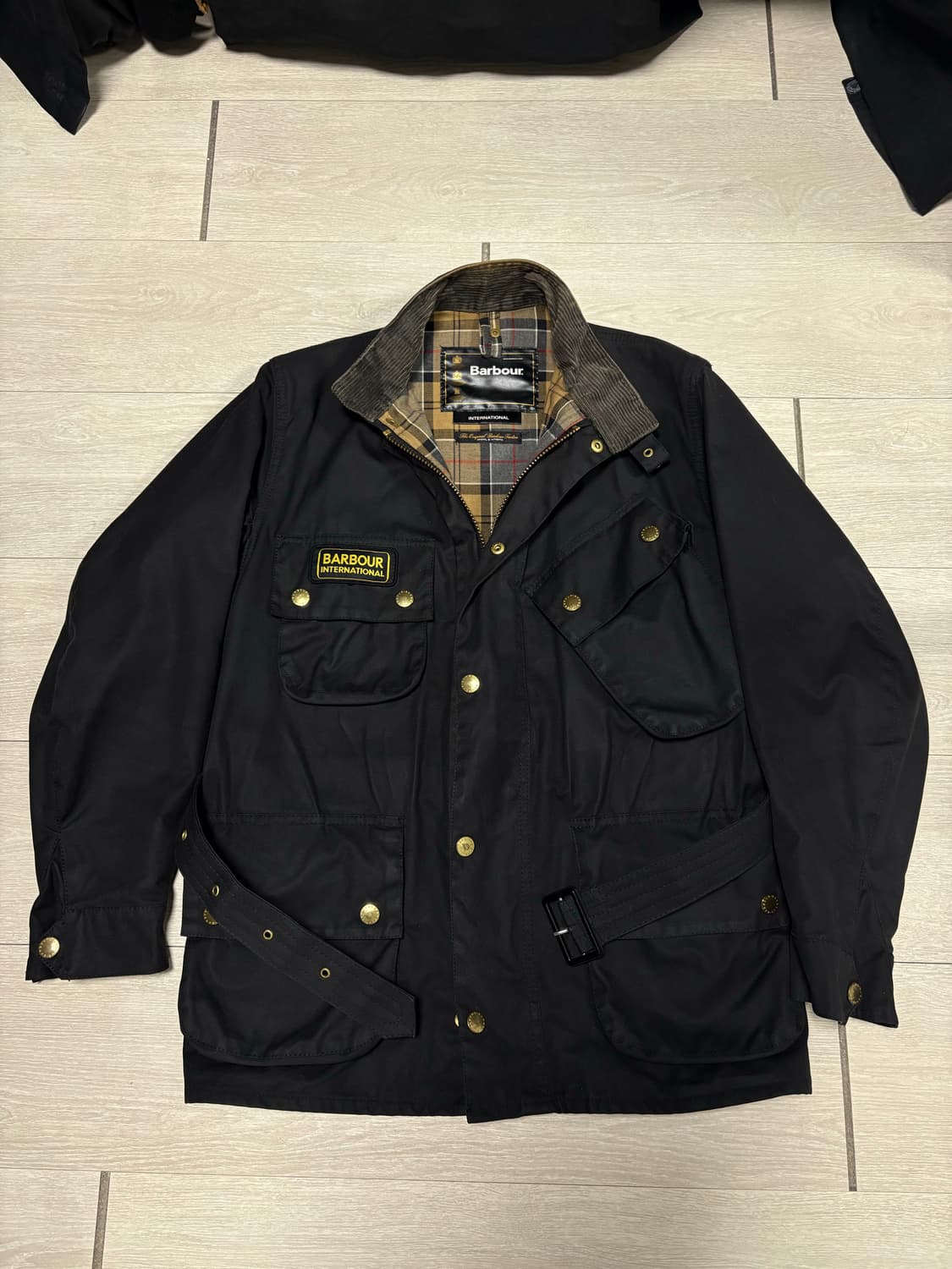 바버 인터네셔널 a7 오리지널 36사이즈 (95) 왁스 자켓 상품이미지3