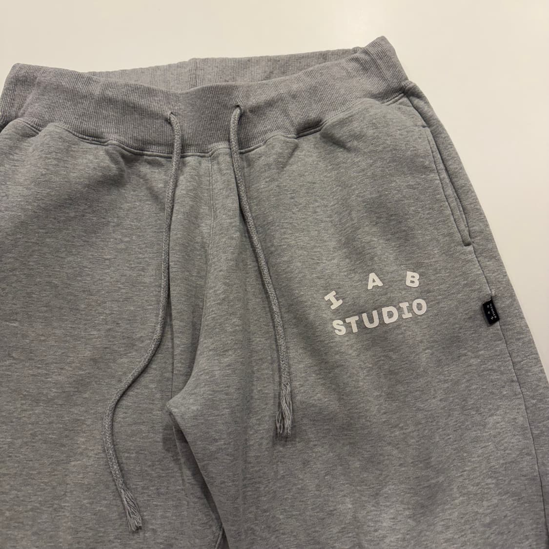 [L] IAB STUDIO 스튜디오 조거 트레이닝 팬츠 그레이 C103 상품이미지3