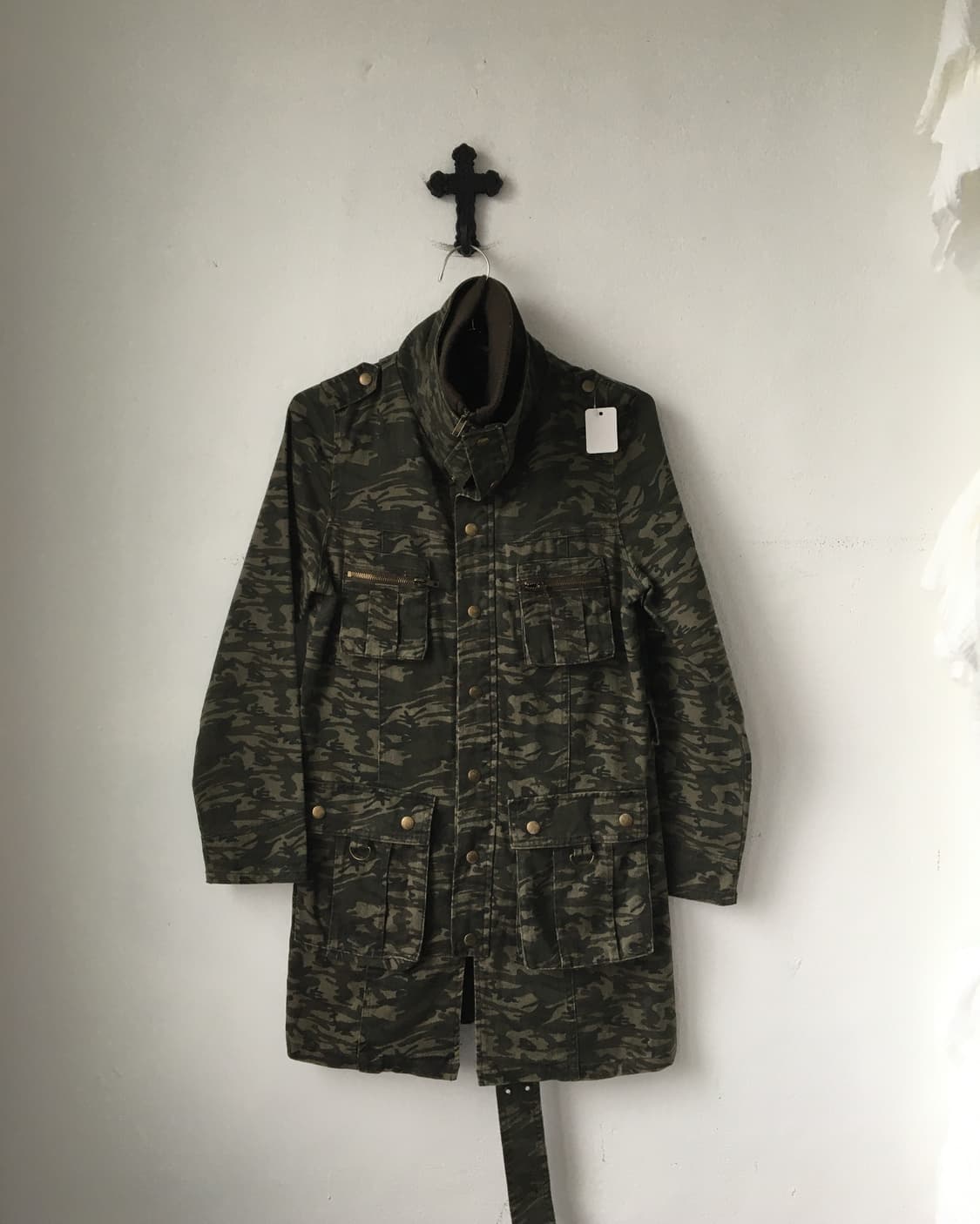 Camo pattern high neck belted jacket 상품이미지1