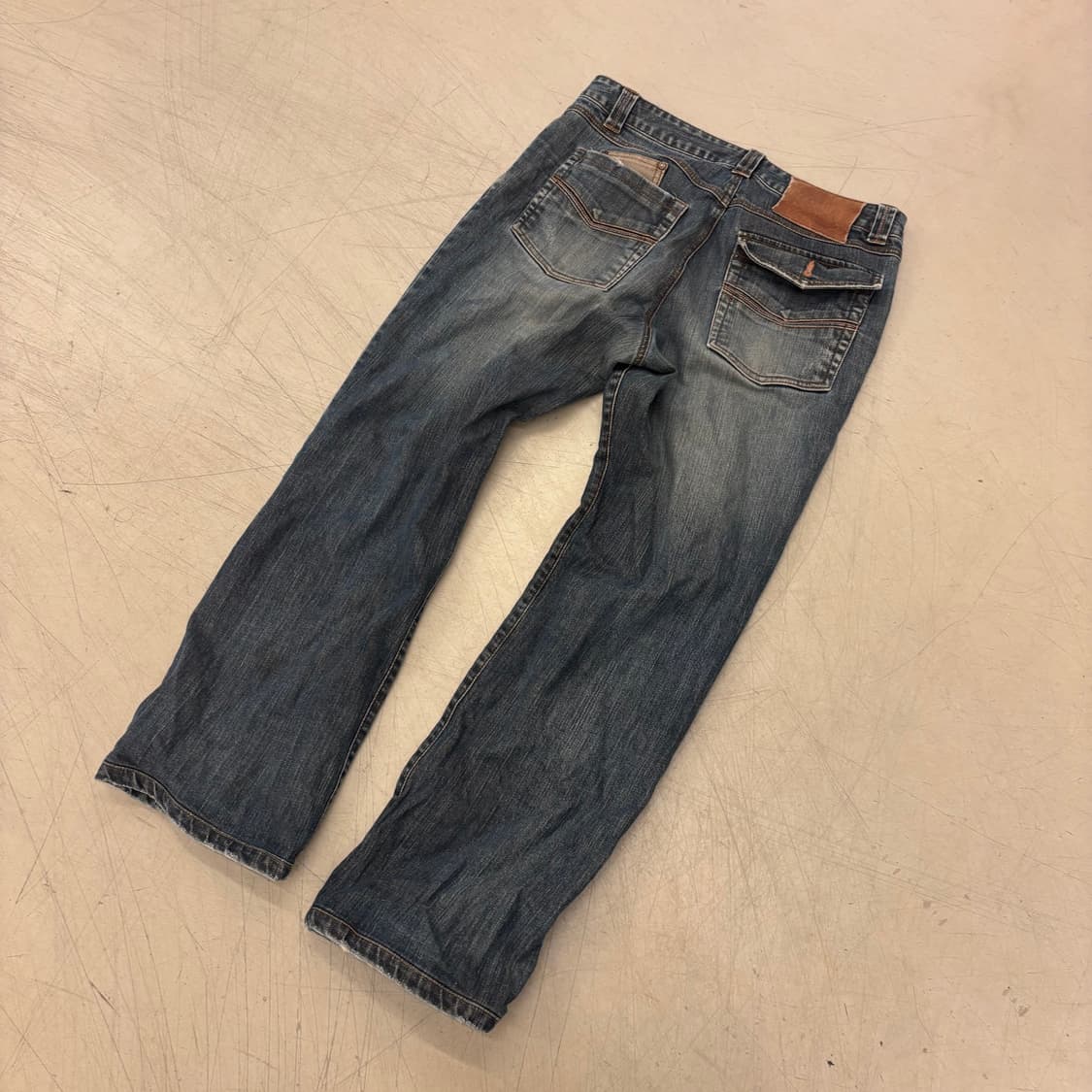 빈폴 웨스턴 무드 워싱 데님 팬츠 상품이미지3