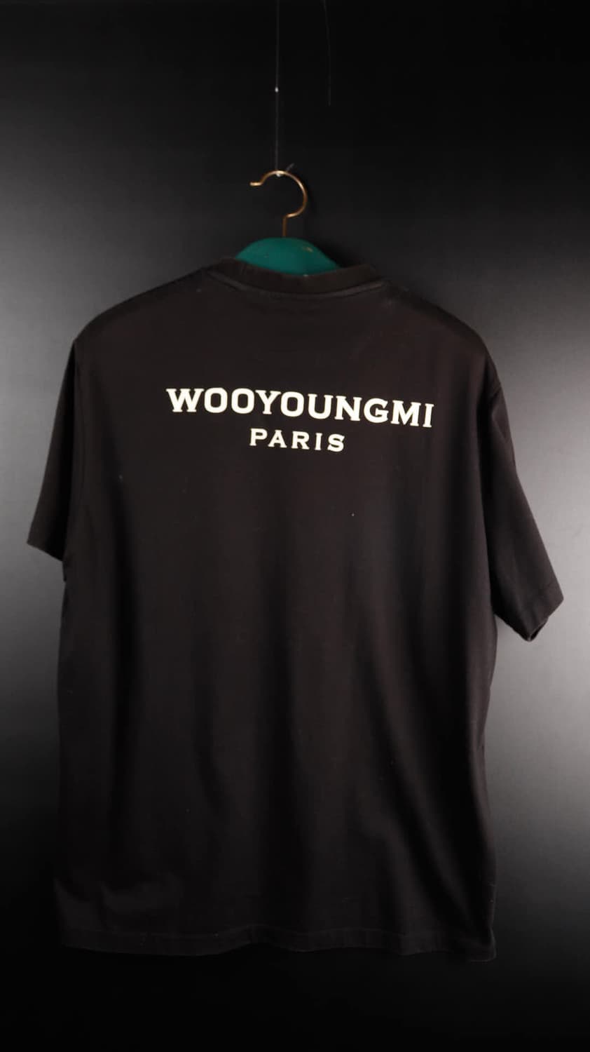 우영미 블랙 코튼 백로고 티셔츠 상품이미지7