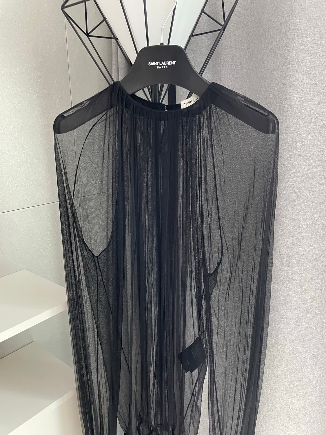 Saint laurent 24ss gathered top 실크 상품이미지4