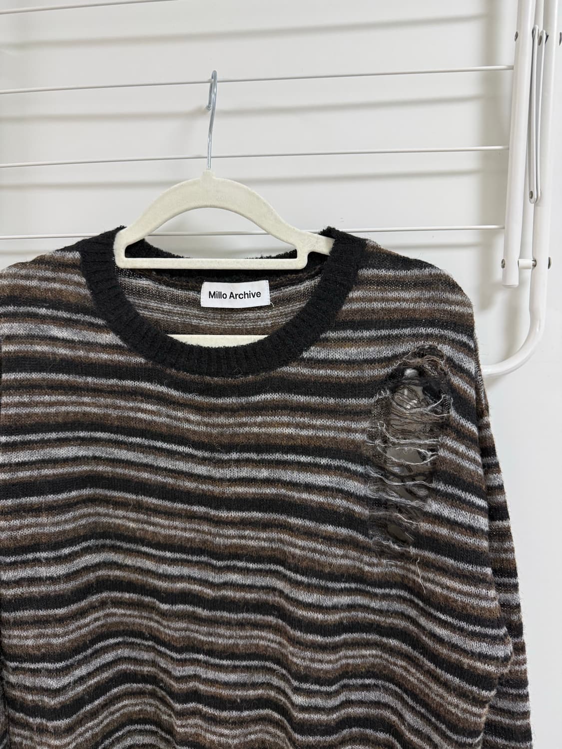 밀로우먼 스트라이프 니트 상품이미지5