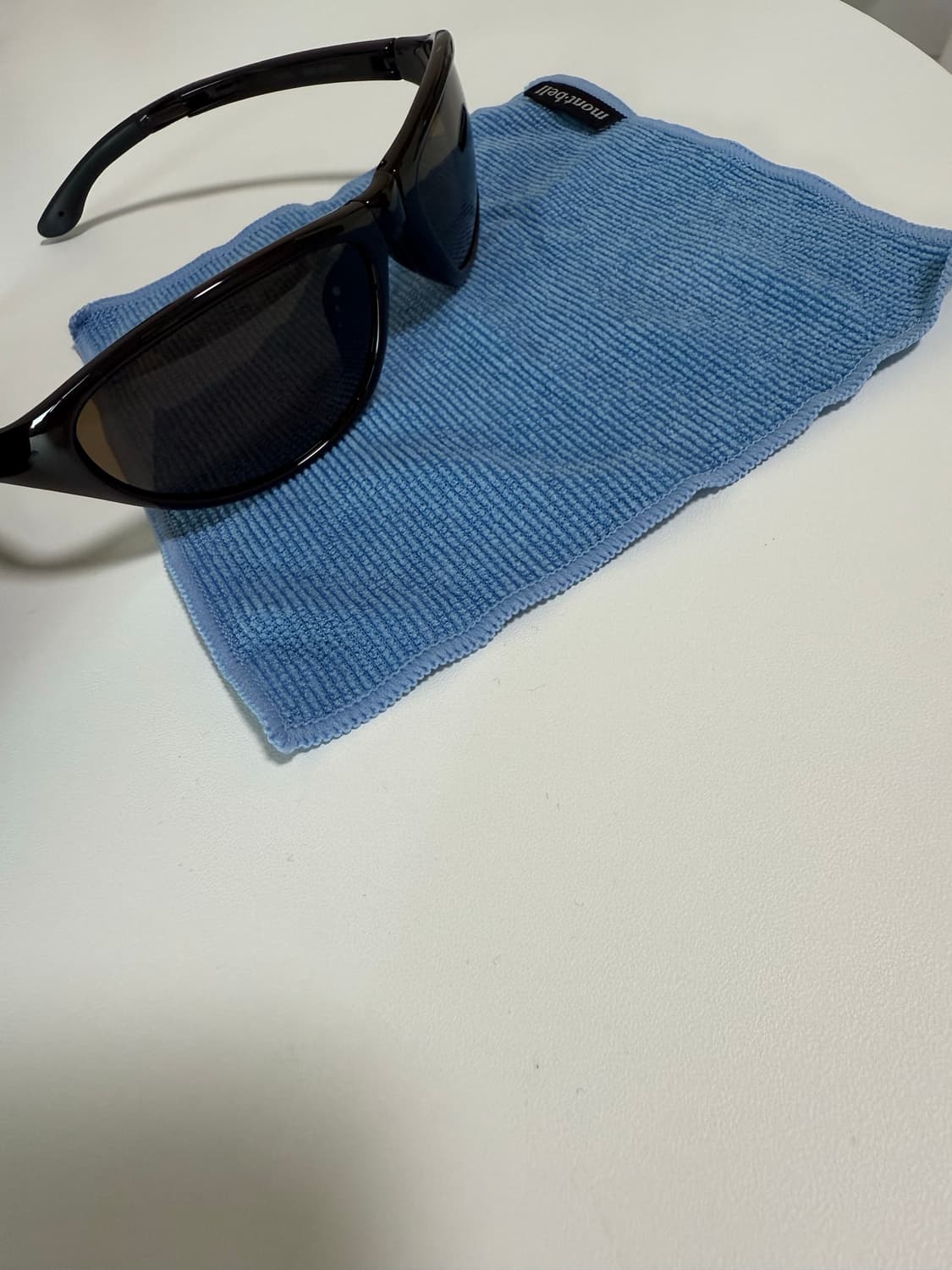 몽벨 접이식 편광 트래킹 선글라스(제니선글라스) 브라운_새상품 상품이미지6