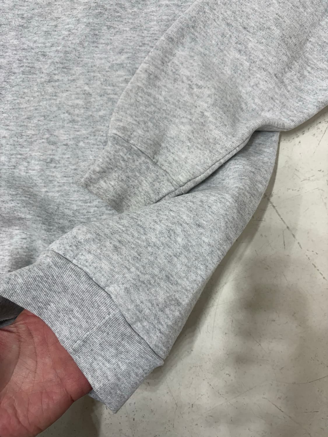 90-00‘s US Army Sweat shirt. 상품이미지4