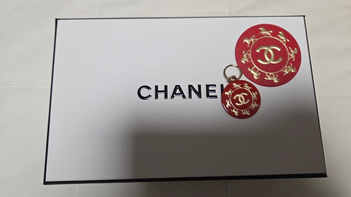 샤넬 뷰티 참 상품이미지1