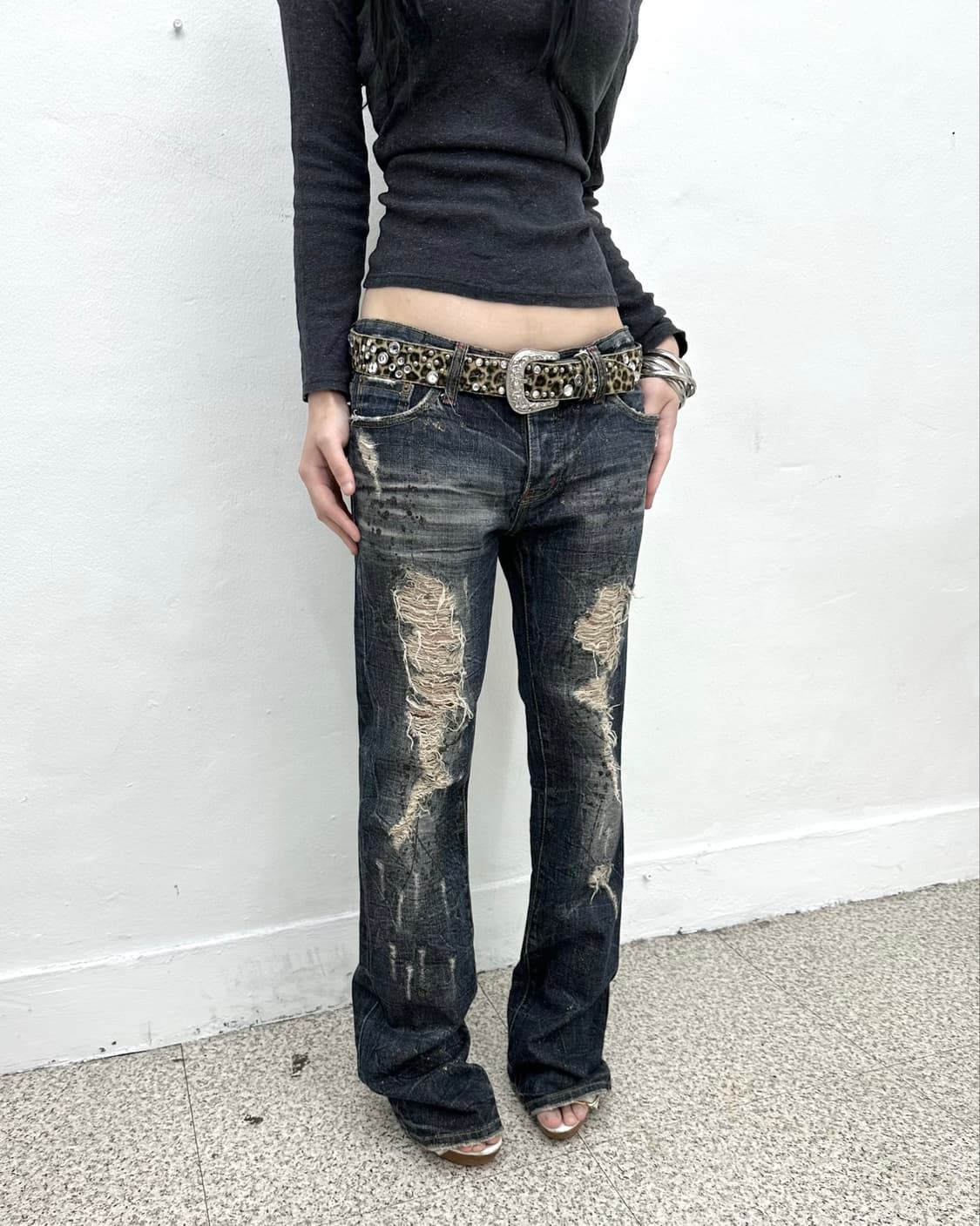 Manalia painting washed bootscut jeans 상품이미지1