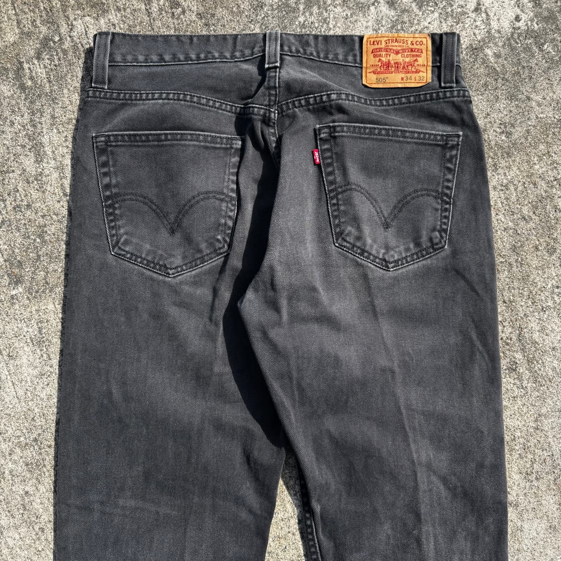 [34] 리바이스 505 블랙 데님 팬츠 상품이미지5