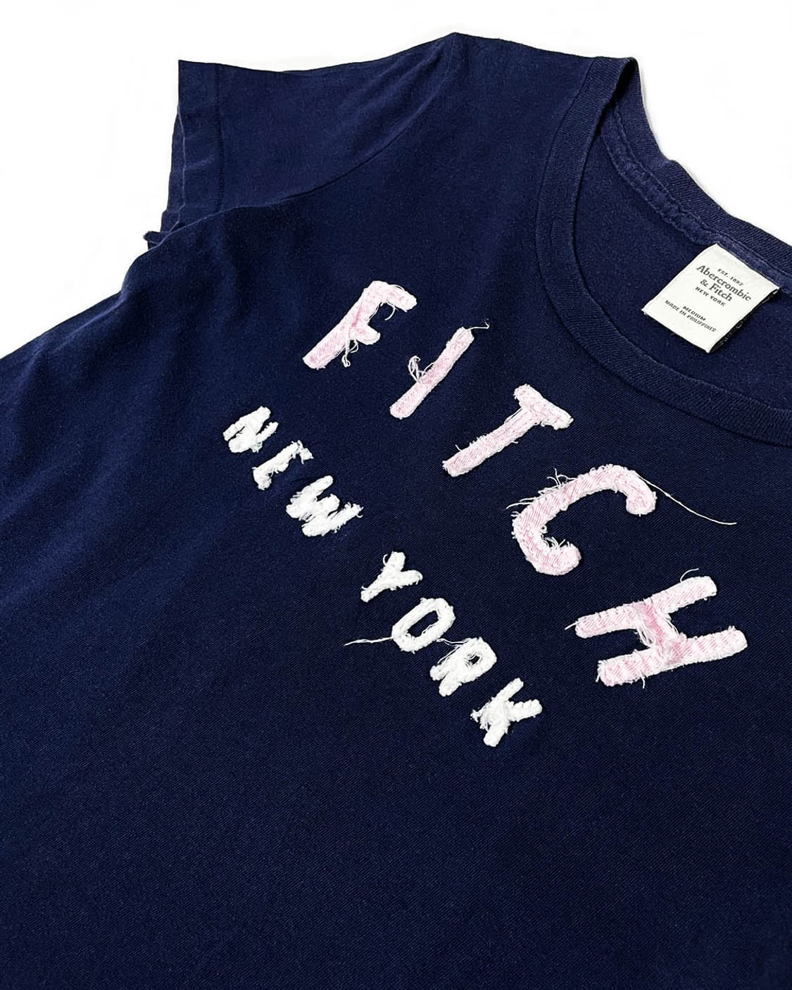 Abercrombie & Fitch 핑크 로고 패치 티셔츠 상품이미지5