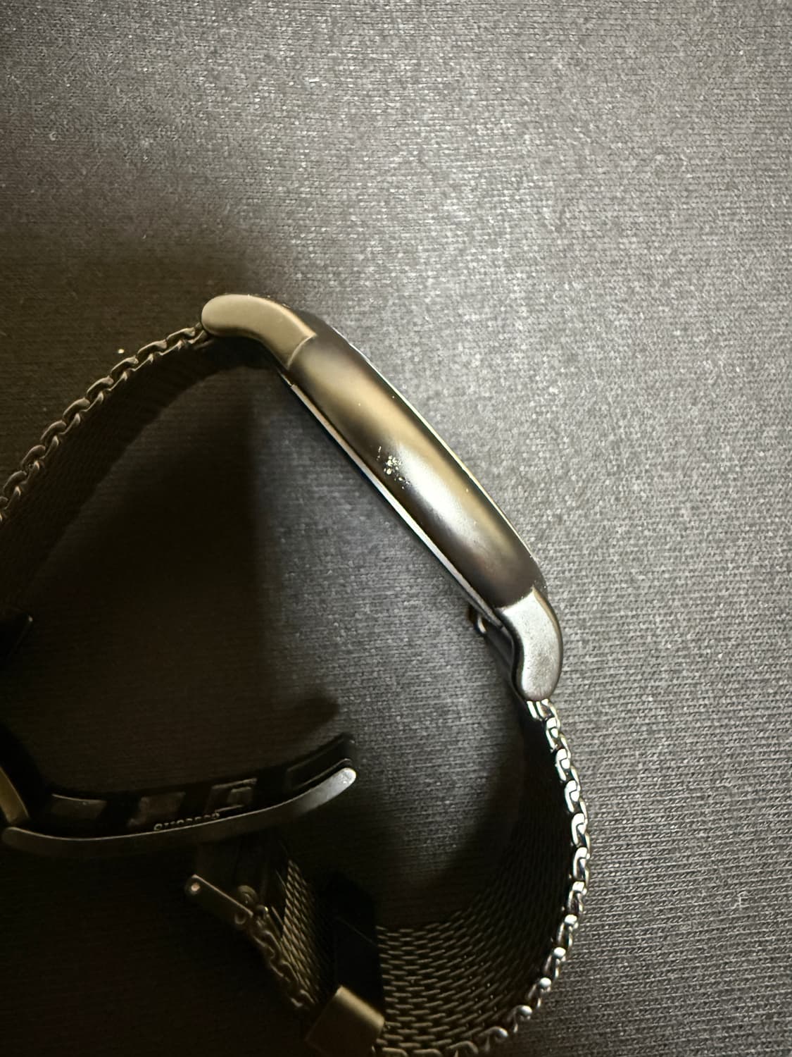 아르마니 슬림 블랙 메쉬시계 AR11046 상품이미지5