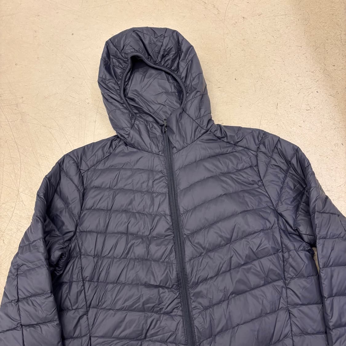 빈티지 네이비 후드 경량패딩 상품이미지2