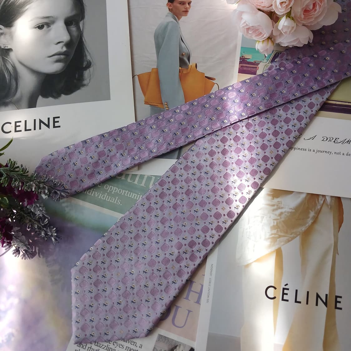 셀린느 실크 플라워 트리오페 넥타이 9.2cm A~B등급 A18882
 상품이미지2