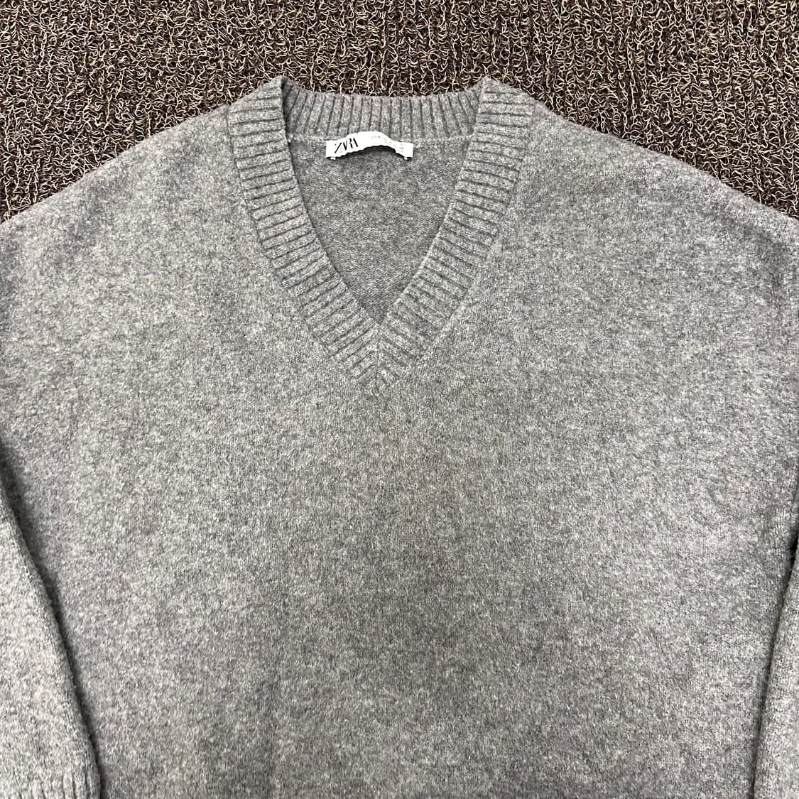 ZARA 자라 여성 브이넥 니트 그레이 M 상품이미지2