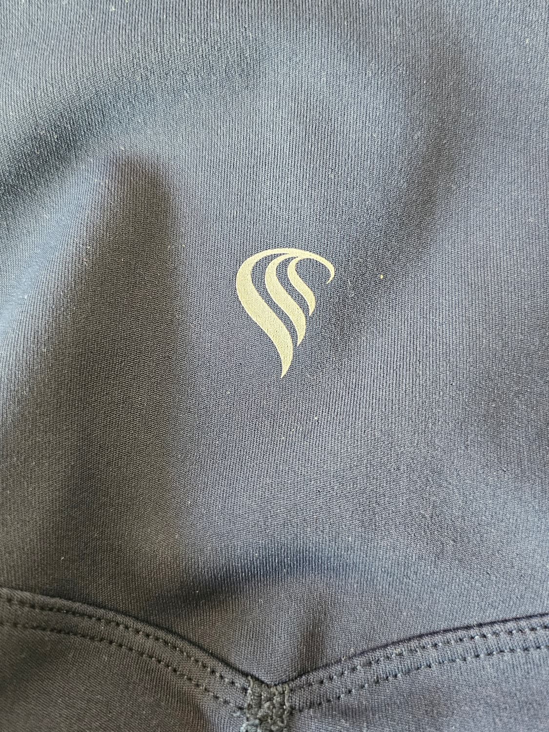 콘치웨어 CONCH 네이비 7부 레깅스 S (거의 새상품) 상품이미지5