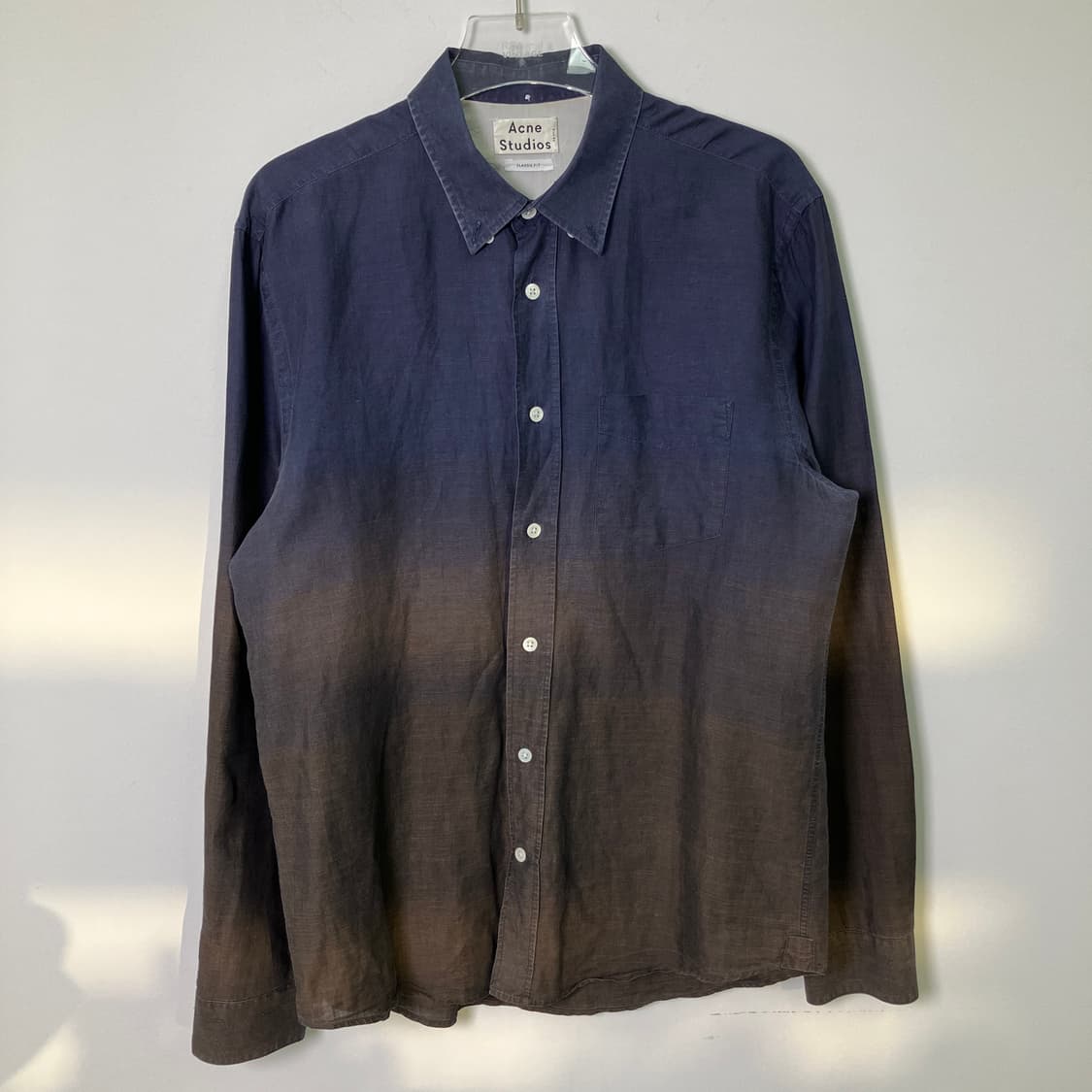 아크네 스튜디오 이셔우드 디그레이드 린넨 셔츠 상품이미지1