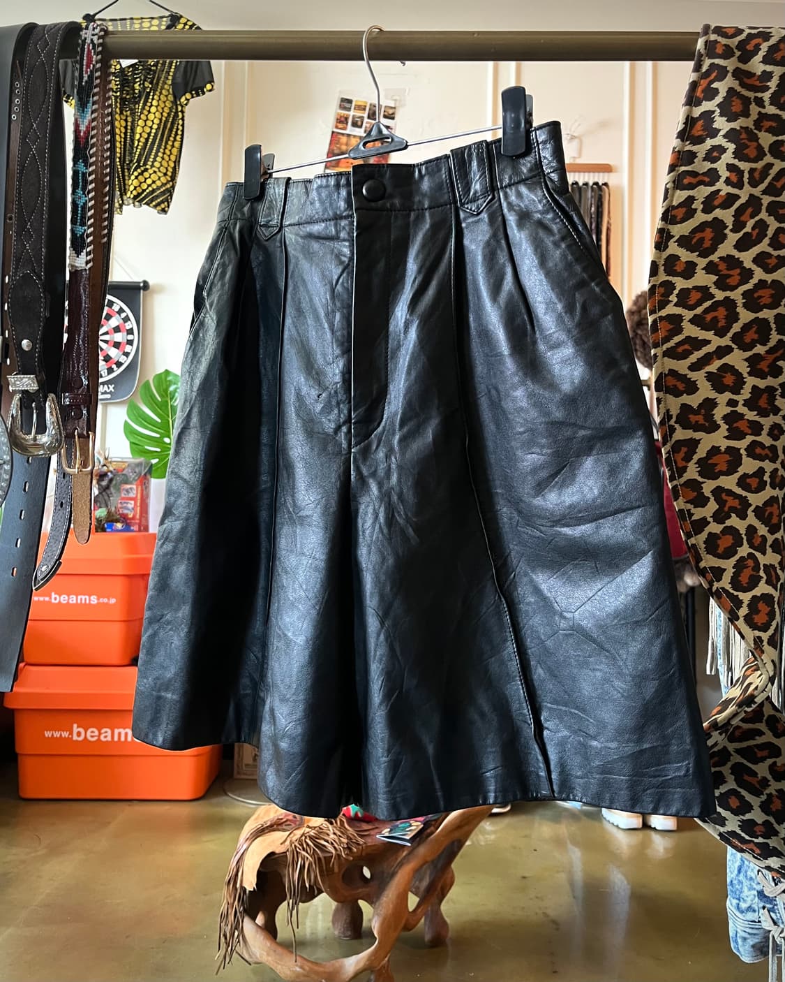 Vintage Real Cowhide Leather Shorts 상품이미지3