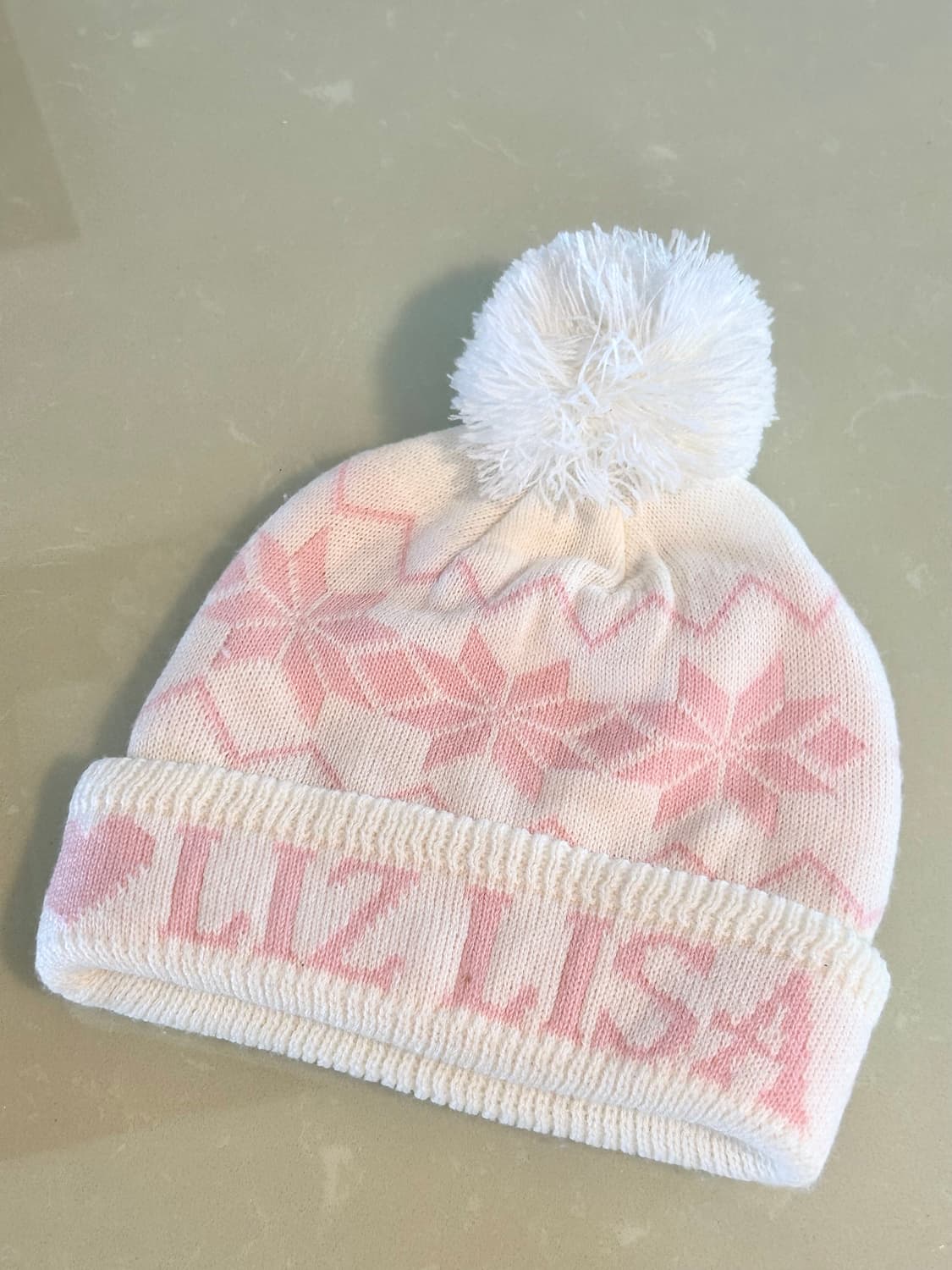 리즈리사 털방울 눈꽃 니트 모자 상품이미지1