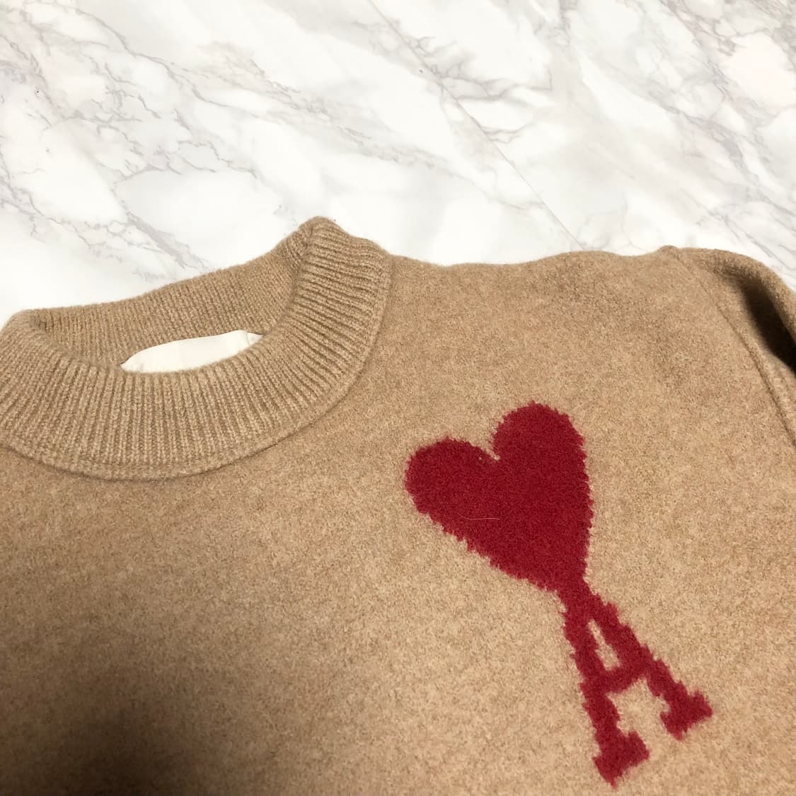 아미 빅로고 하트 니트 스웨터 상태굿 여성용  상품이미지2