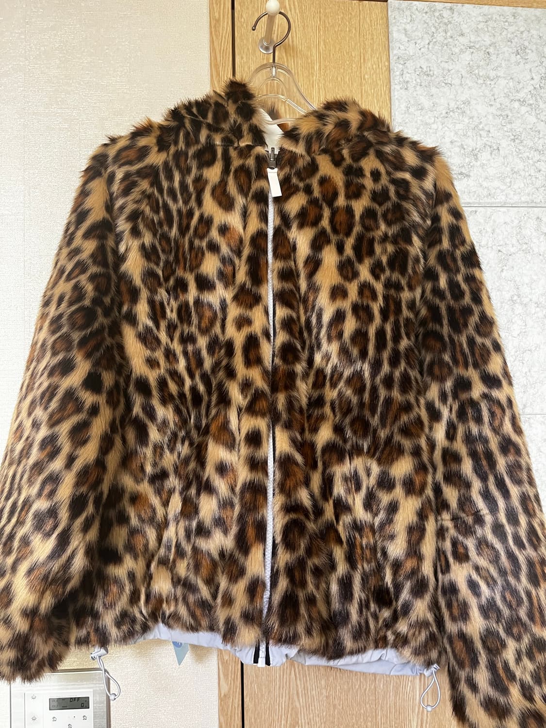 슈프림 포우 퍼 리버시블 후드 트랙 자켓 상품이미지1