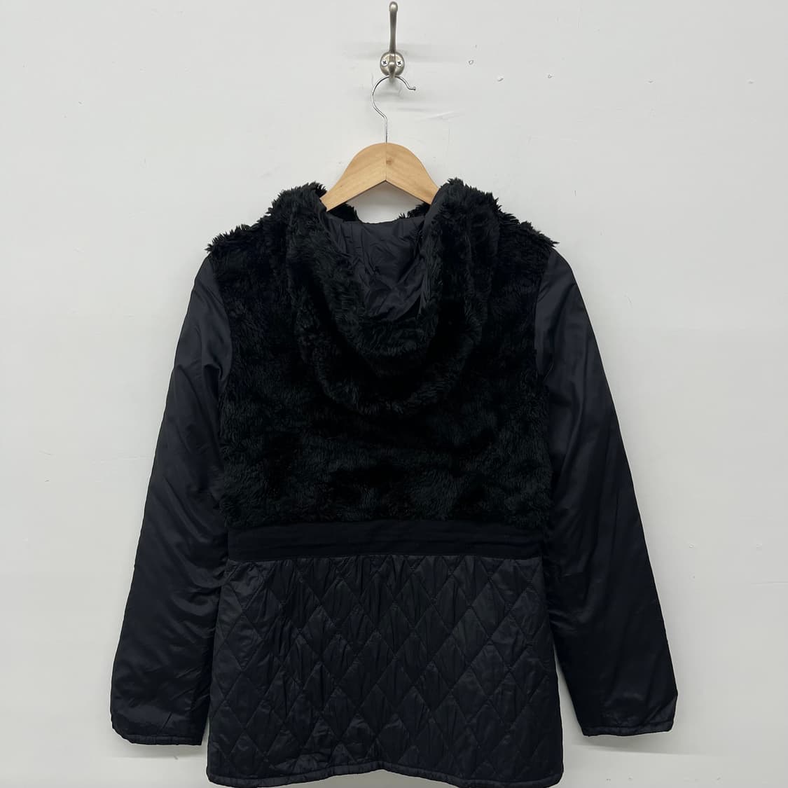 디젤 블랙 퍼 퀄팅 자켓 여/S 상품이미지4