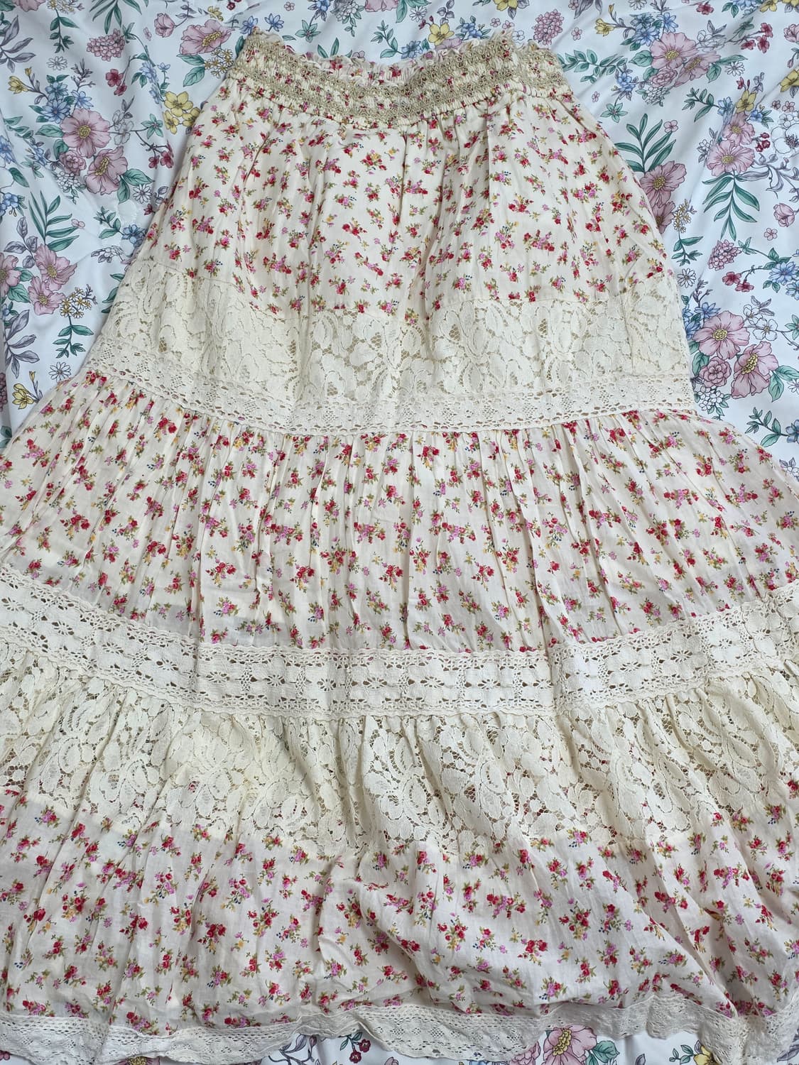 리즈리사 일본빈티지)희귀고전 패치워크 스즈코모리걸 플로럴레이스자수롱스커트 상품이미지5