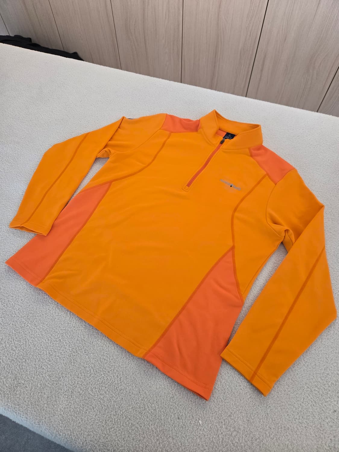 몽벨 오렌지색 긴팔 기능성 티셔츠 100 상품이미지1