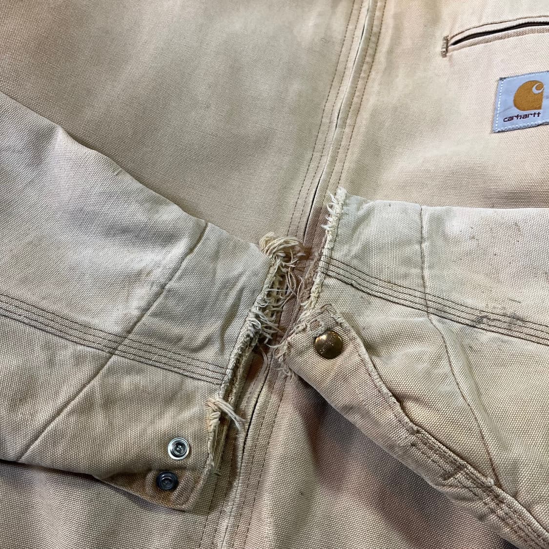 칼하트 디트로이트 자켓 상품이미지4