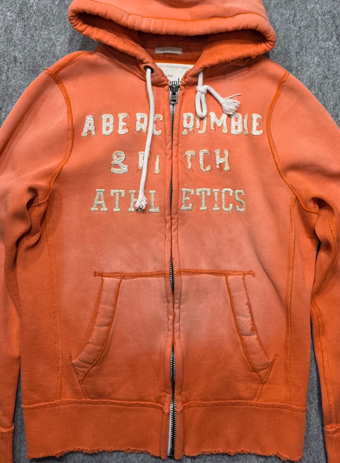 아베크롬비 페이드 데미지 Y2K 빈티지 후드집업 M 상품이미지4