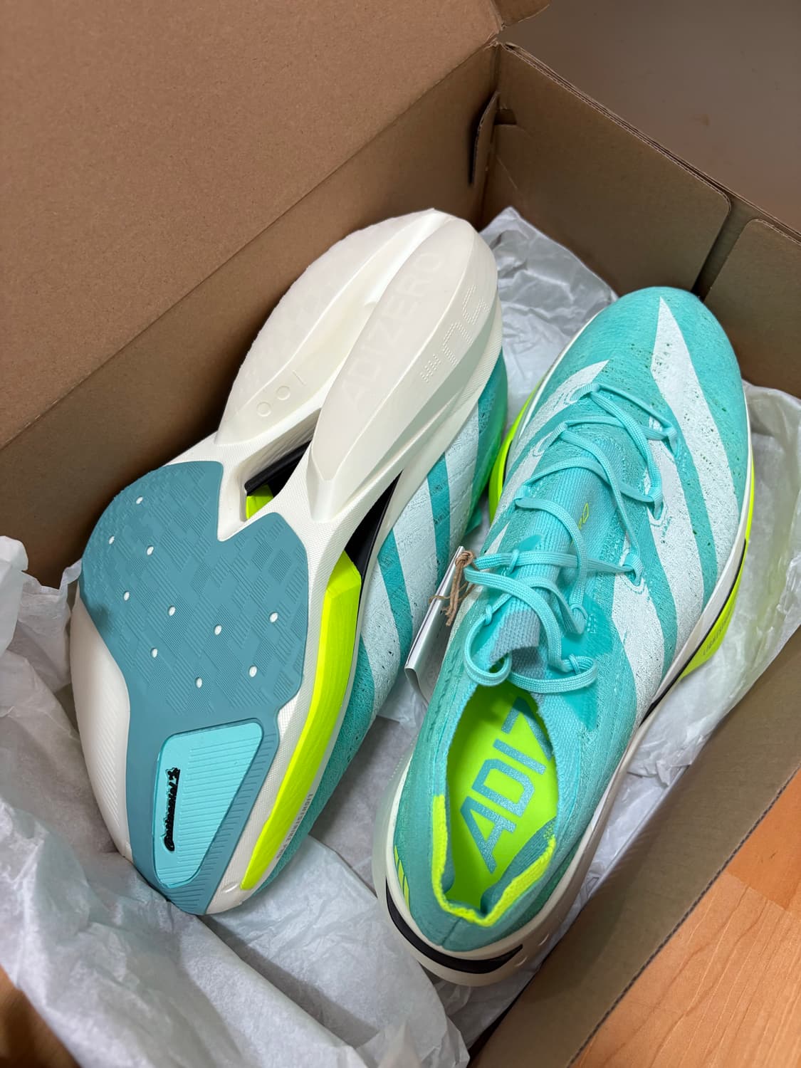 아디다스 아디제로 프라임 x3 스트렁 러닝화 상품이미지4