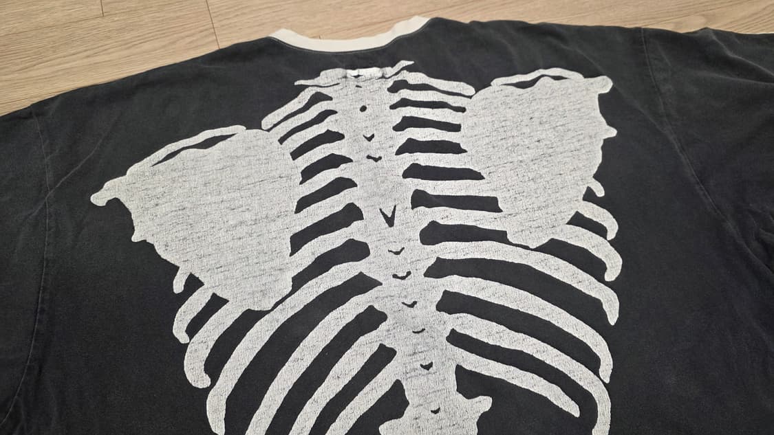 캐피탈 kapital 본 투톤 빅 포켓 티셔츠 키나리 블랙 상품이미지6