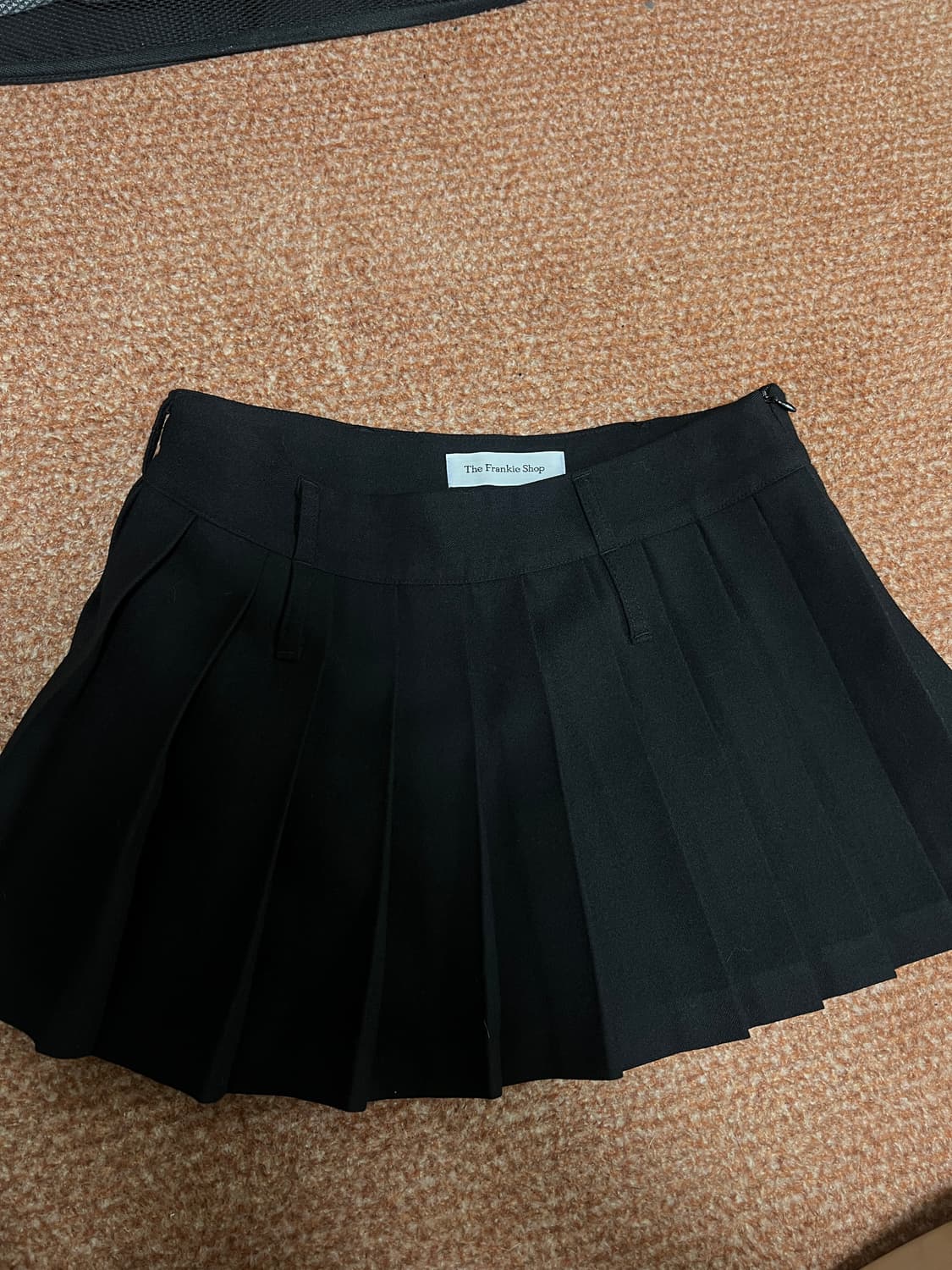 더프랭키샵 플리츠 스커트 (정가 40만원) 상품이미지5