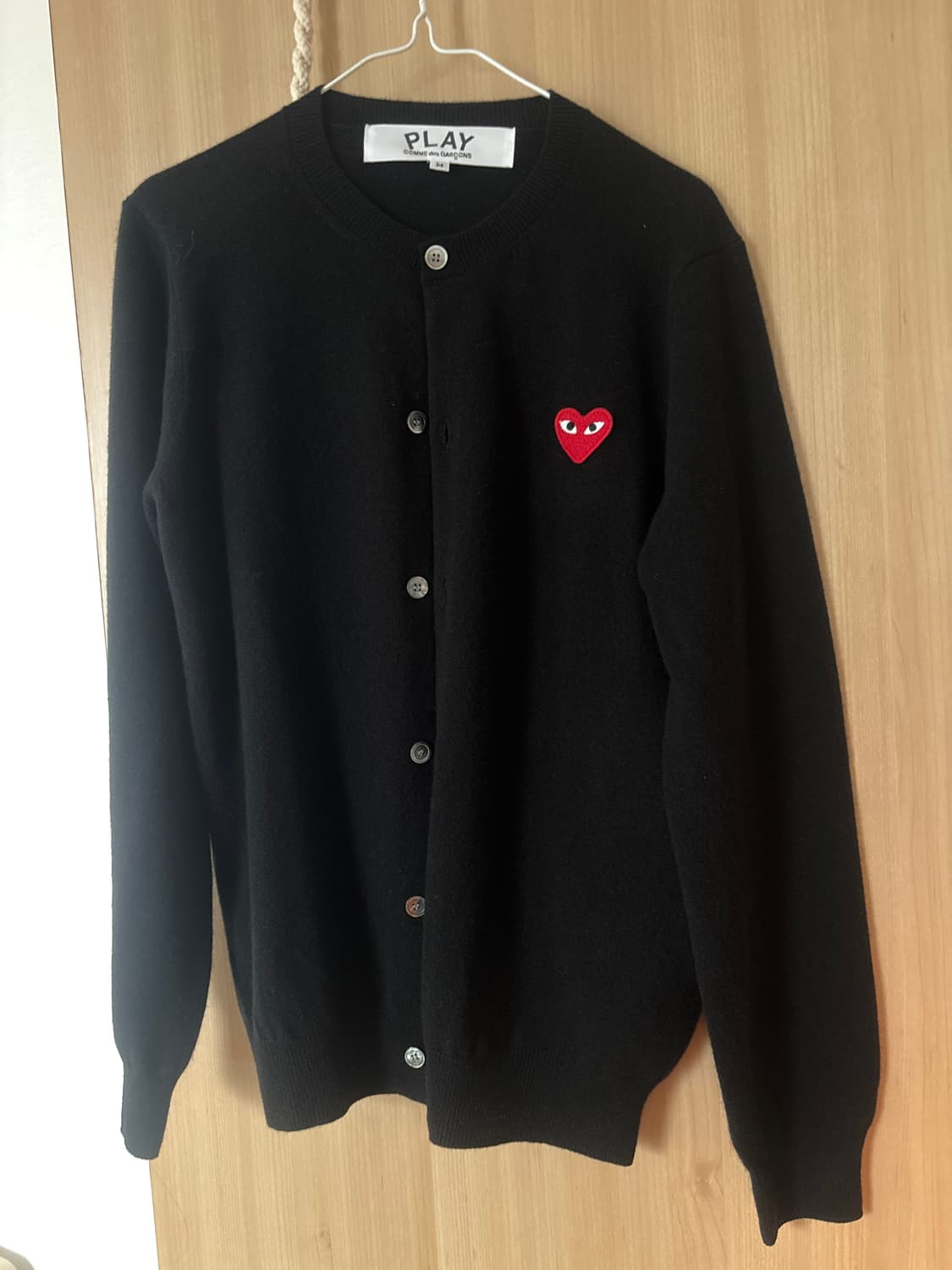 꼼데가르송 블랙 하트 가디건 상품이미지1