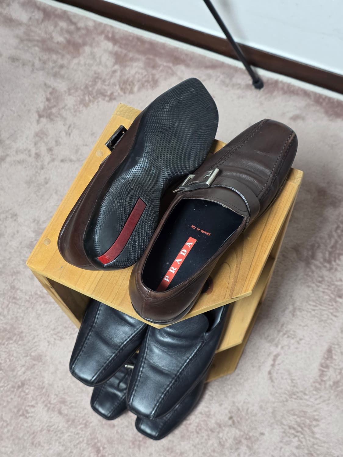 00s Prada sports brown buckle roafers  상품이미지5