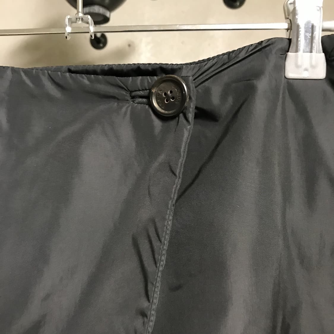 프라다 패디드 스커트 40(W) 상품이미지4