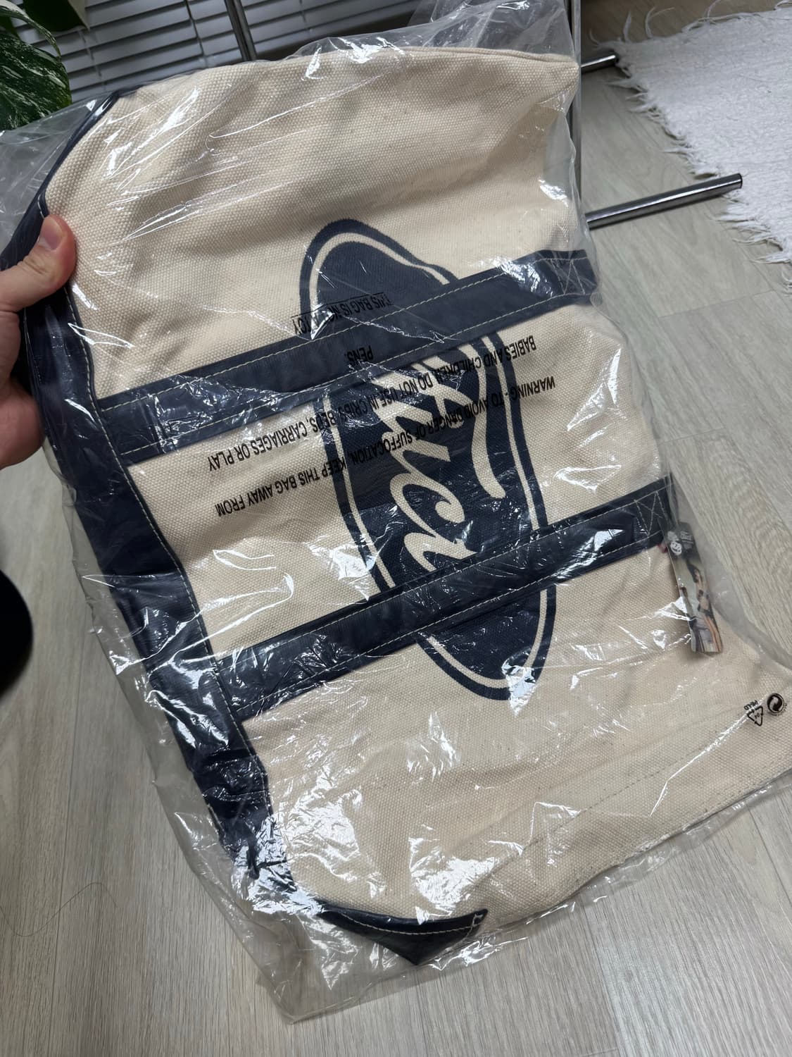 FUCT 퍽트 빅로고 토트백 데스스탁  상품이미지3