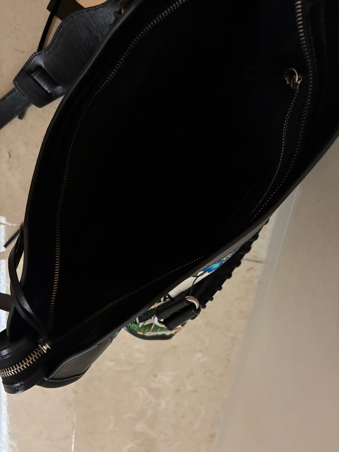 구찌X발렌시아가 해커 프로젝트 모터 시티백 상품이미지6