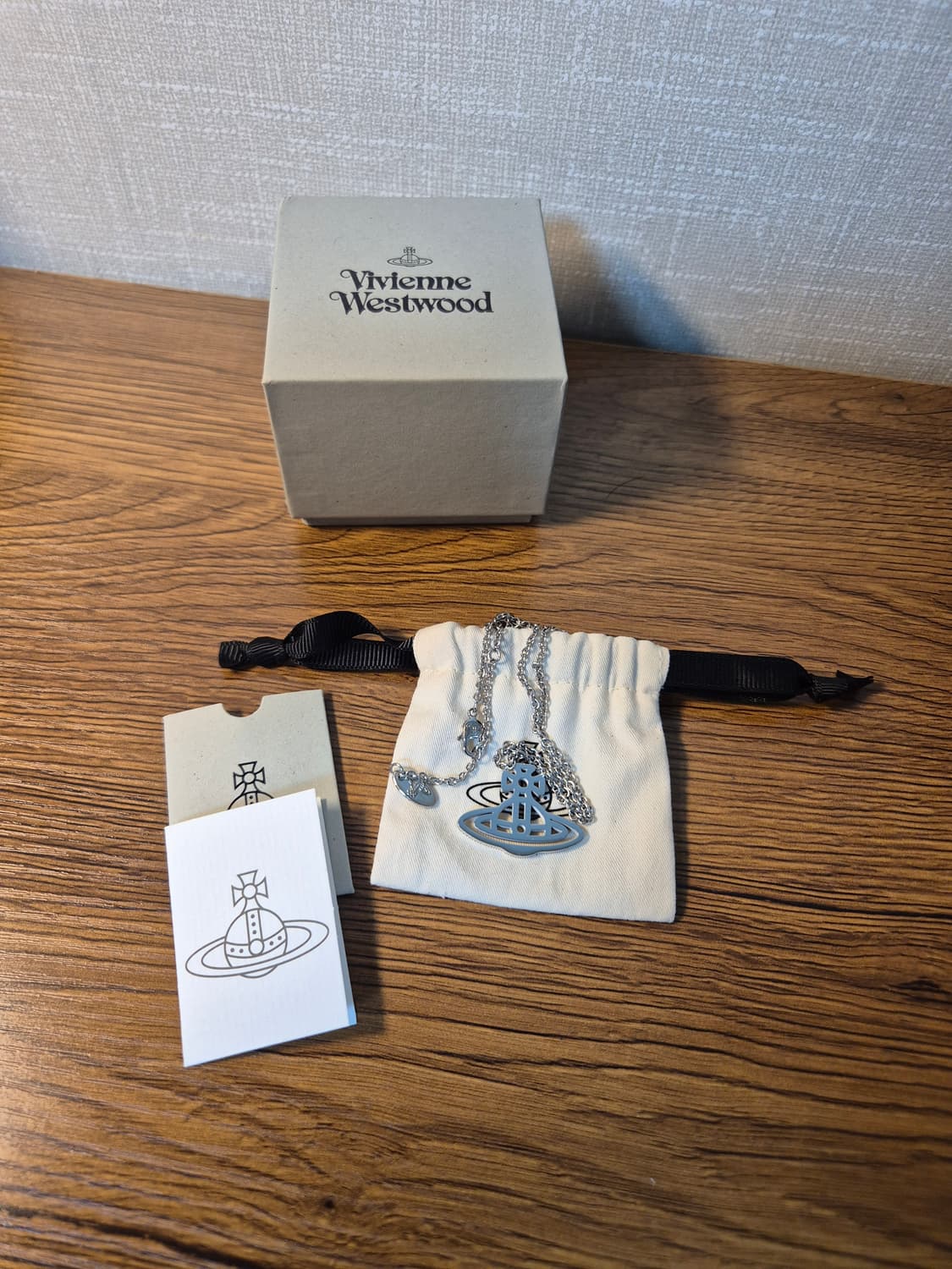 Vivienwestwood necklace 비비안웨스트우드 목걸이 상품이미지1