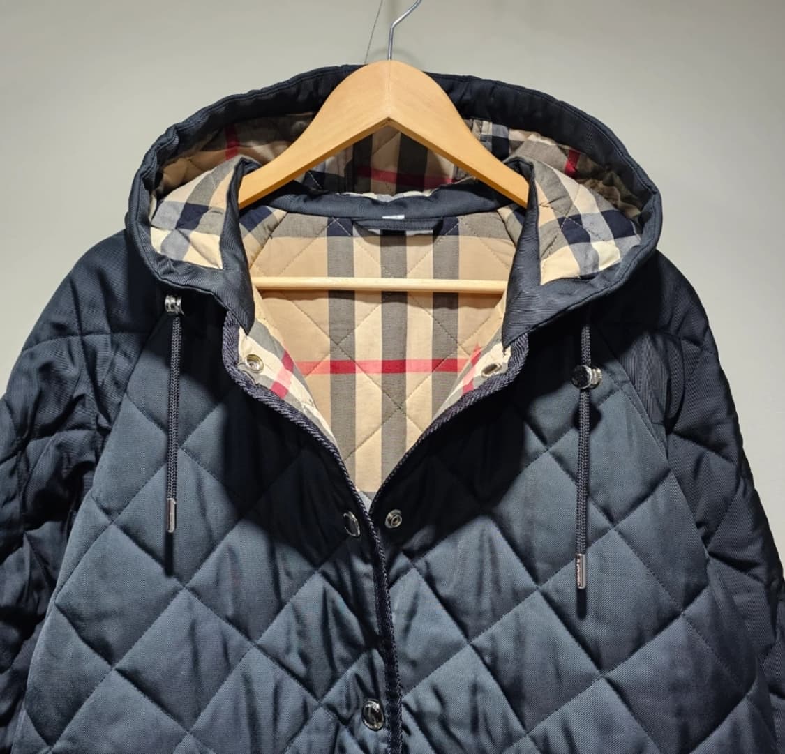 버버리 퀼팅 후드 자켓 블랙 ~66 상품이미지4