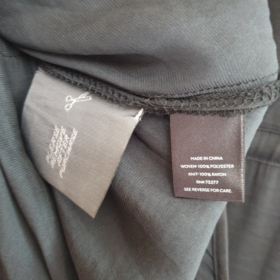 VERA WANG 심플리 베라왕 텍스쳐블록 실키 튜닉 블라우스 상품이미지9