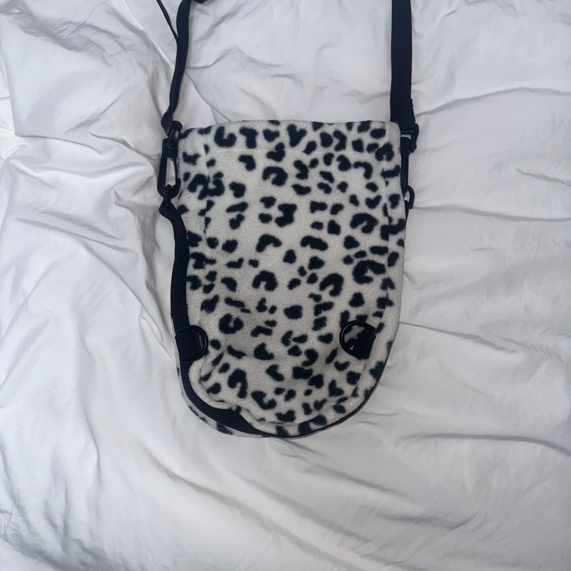 슈프림 폴라텍 슬링백 레오파드 - 24FW 상품이미지2