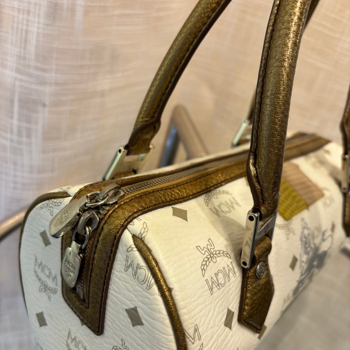 정품 MCM 비세토스 원통백     상품이미지5
