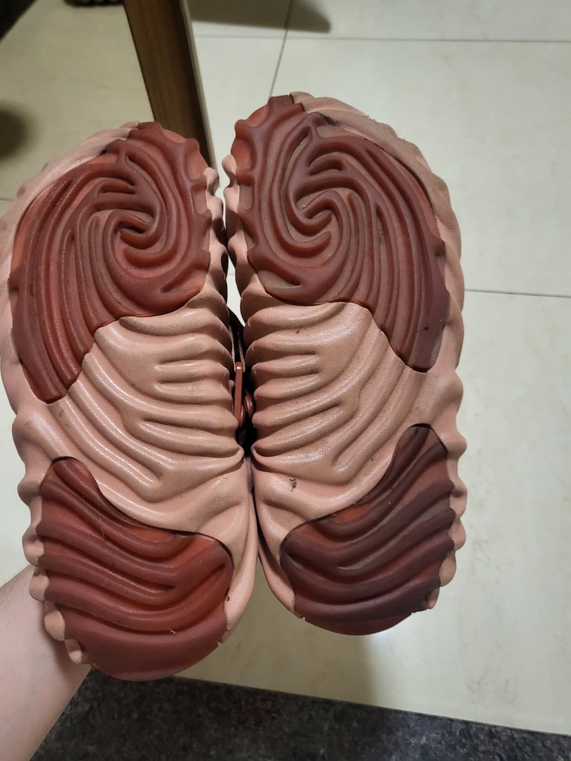 크록스 x 살레헤 벰버리 폴렉스 클로그 레드 쿠와타 265 상품이미지8