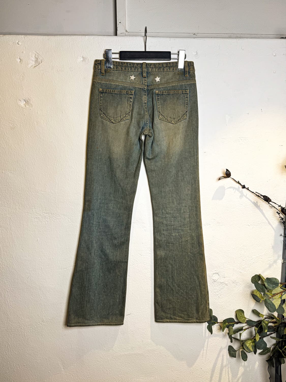 JILL STUART Distressed Flare Denim Pants 상품이미지8